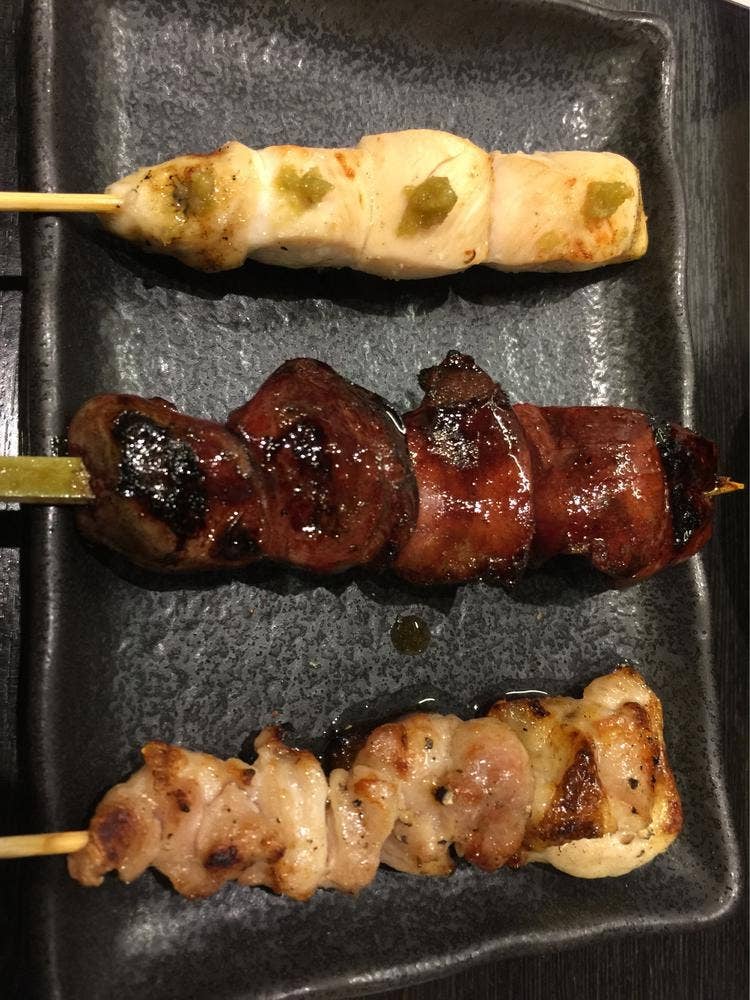 炭火焼鳥 鳥心