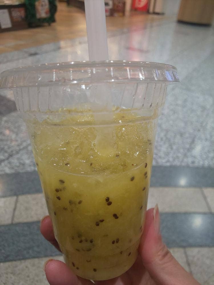 FRUIT GARDEN 山口果物 エキマルシェ新大阪