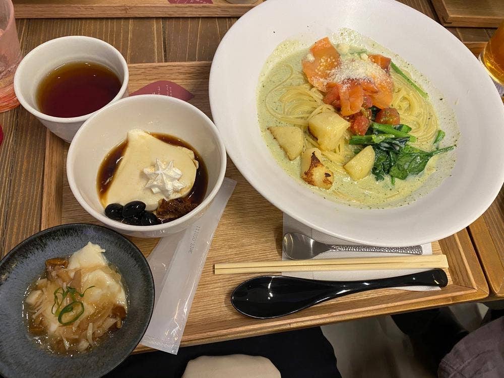 こなな なんばパークス店