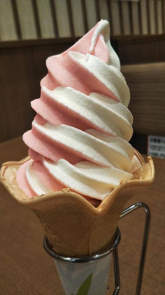 香芝SA上り フードコート