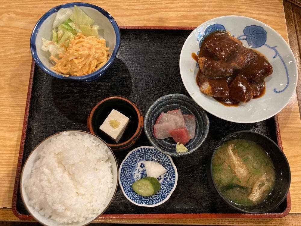 ゆうぜん 遊仙