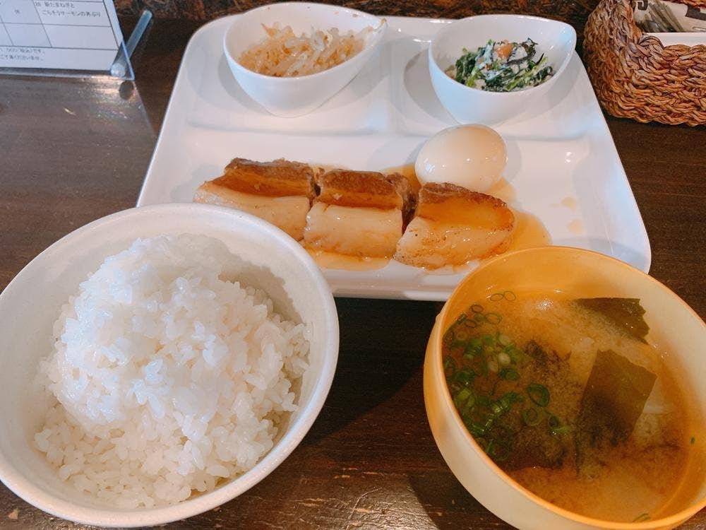 カフェ&バー シーガル