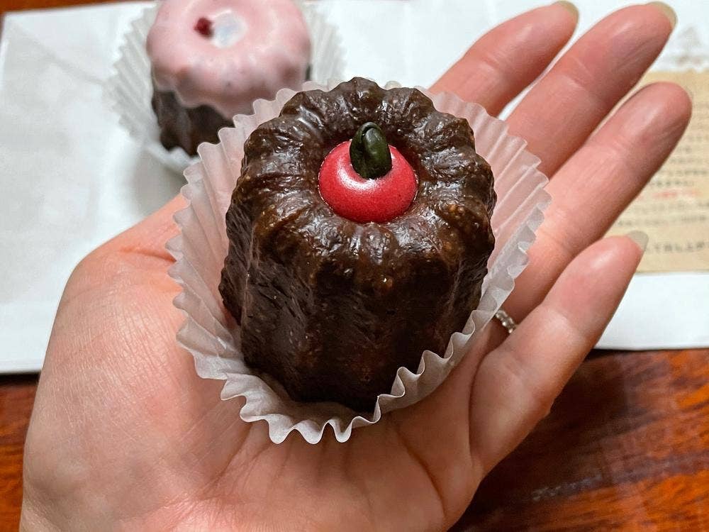カヌレと焼き菓子の店 コムモア