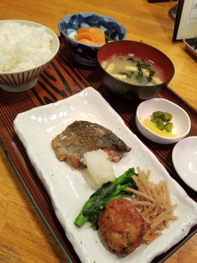 酔郷やぶ港南口店