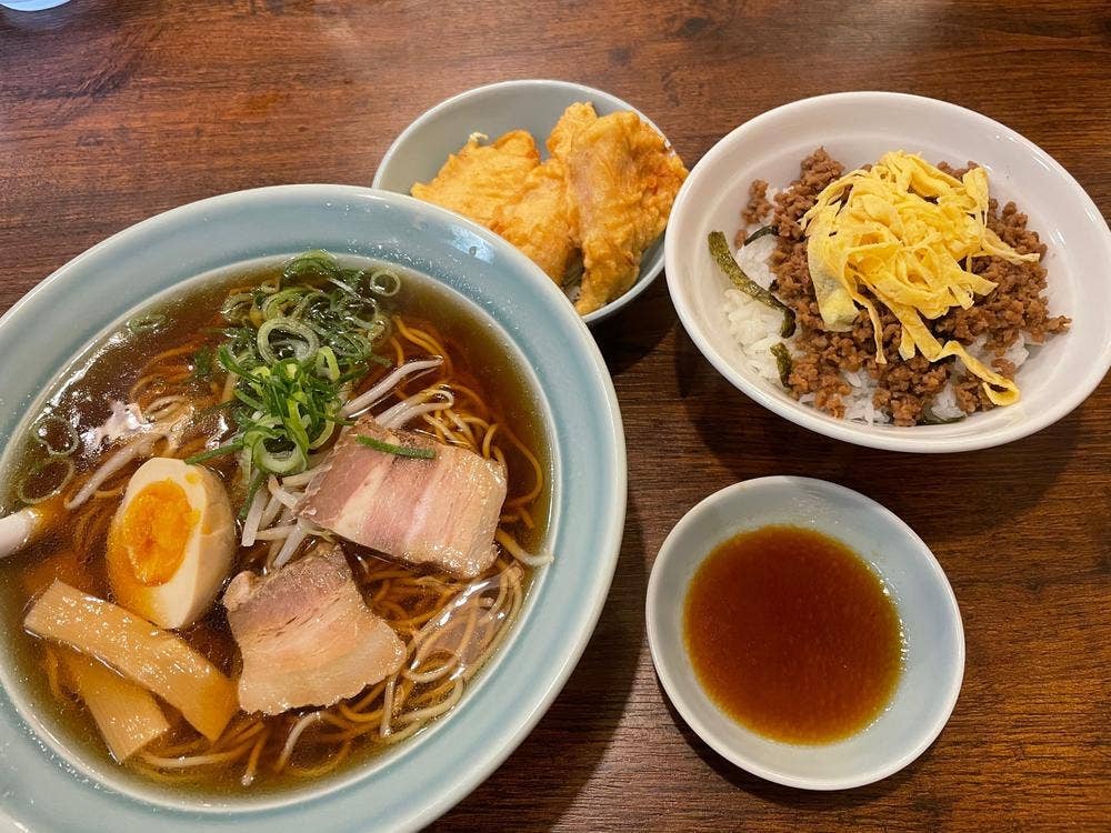 もりもり亭