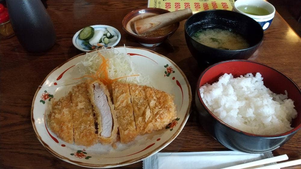 とんかつ こがね