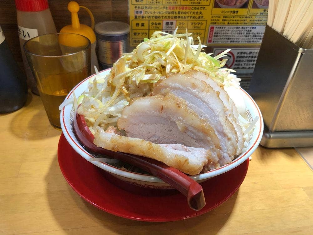 ラーメン豚彦本店