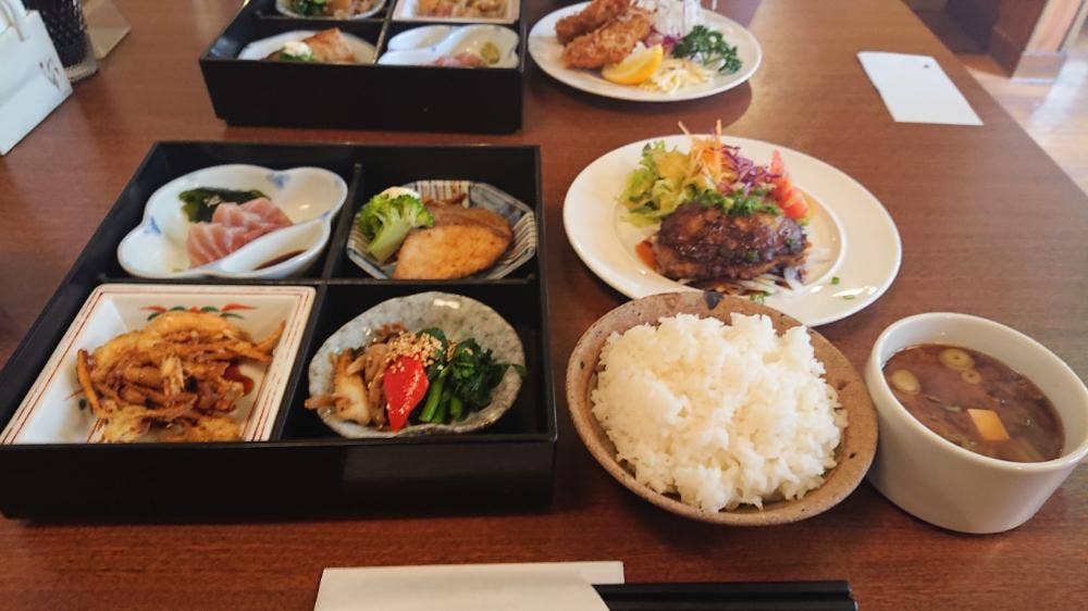 キッチン三喜屋
