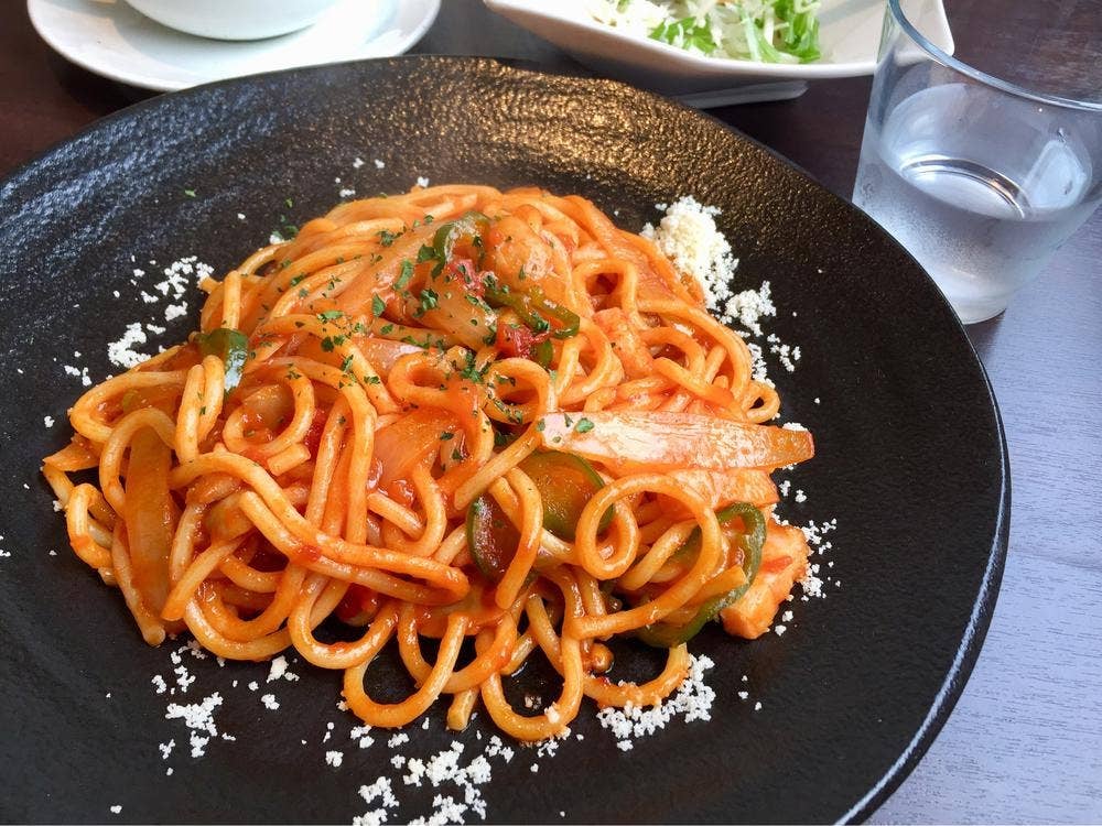 洋食ダイニング ビストロベース