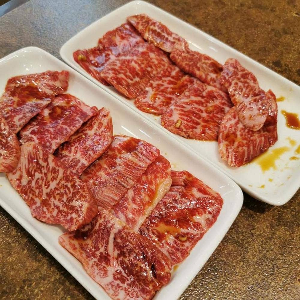 炭火焼肉 まうみ