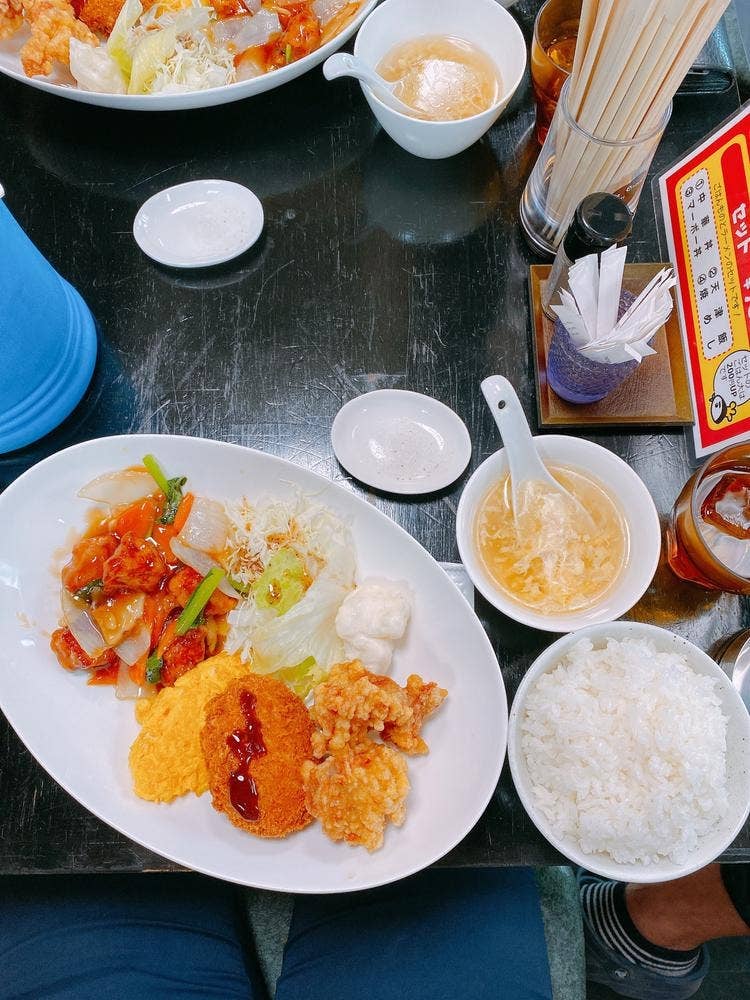 とんとん飯店