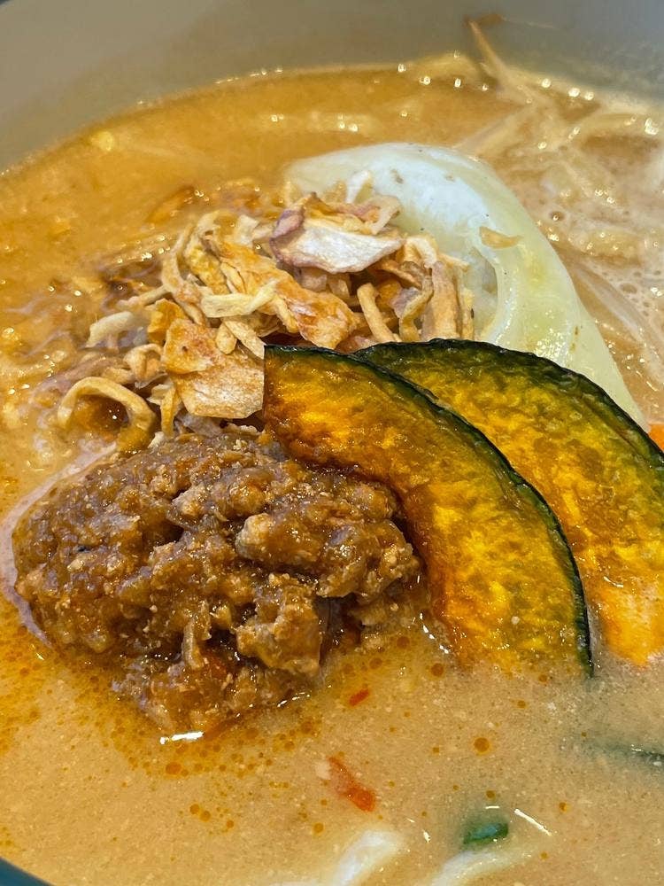 麺場 田所商店 談合坂SA店