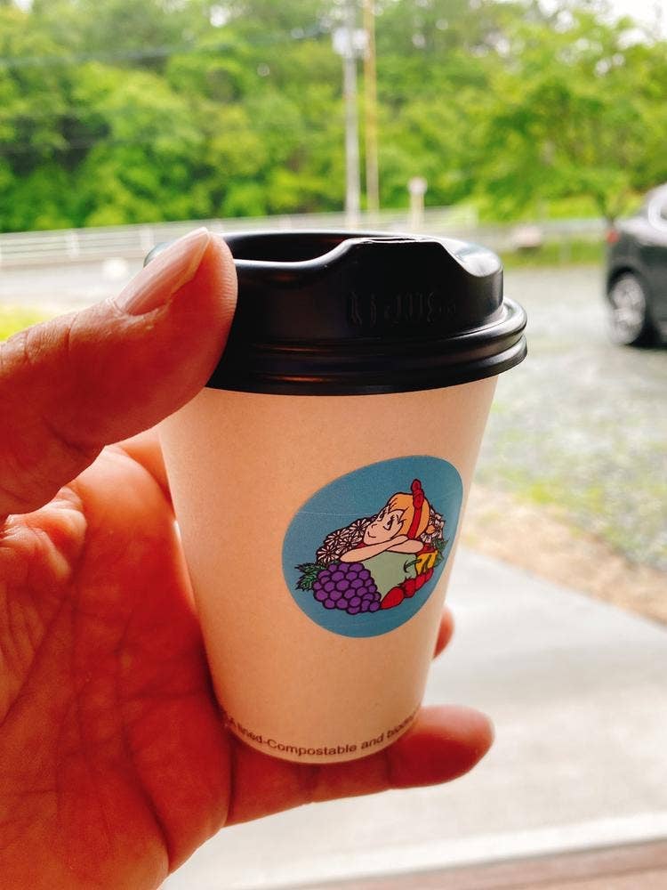 NiBBLES COFFEE!