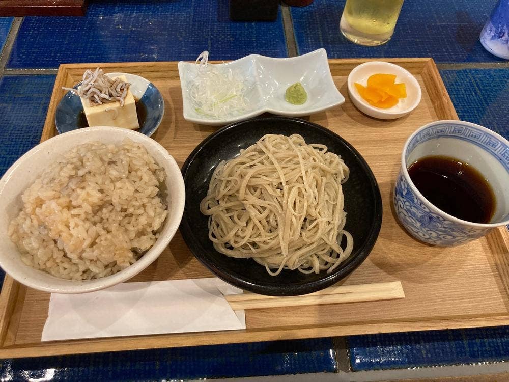 炭と蕎麦と釜めし はら田