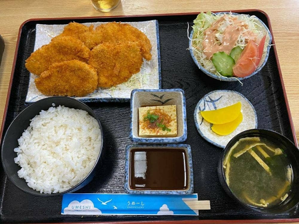 お食事処 味広