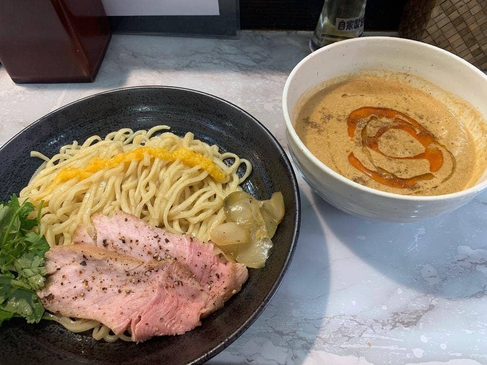 さわだの担々麺