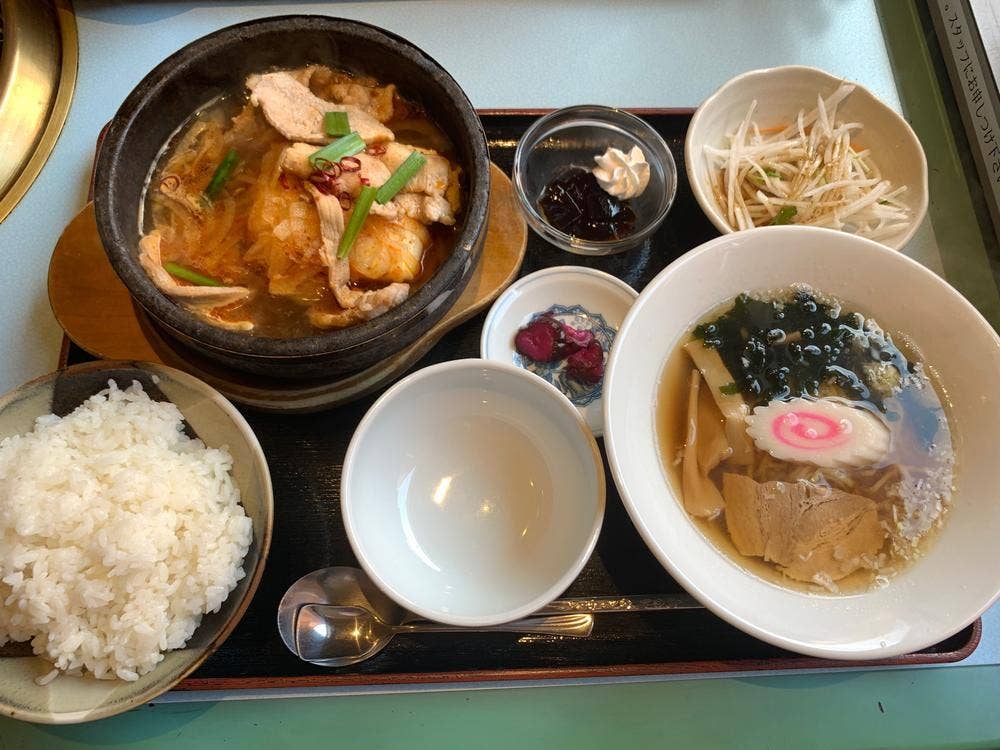 焼肉とうげん
