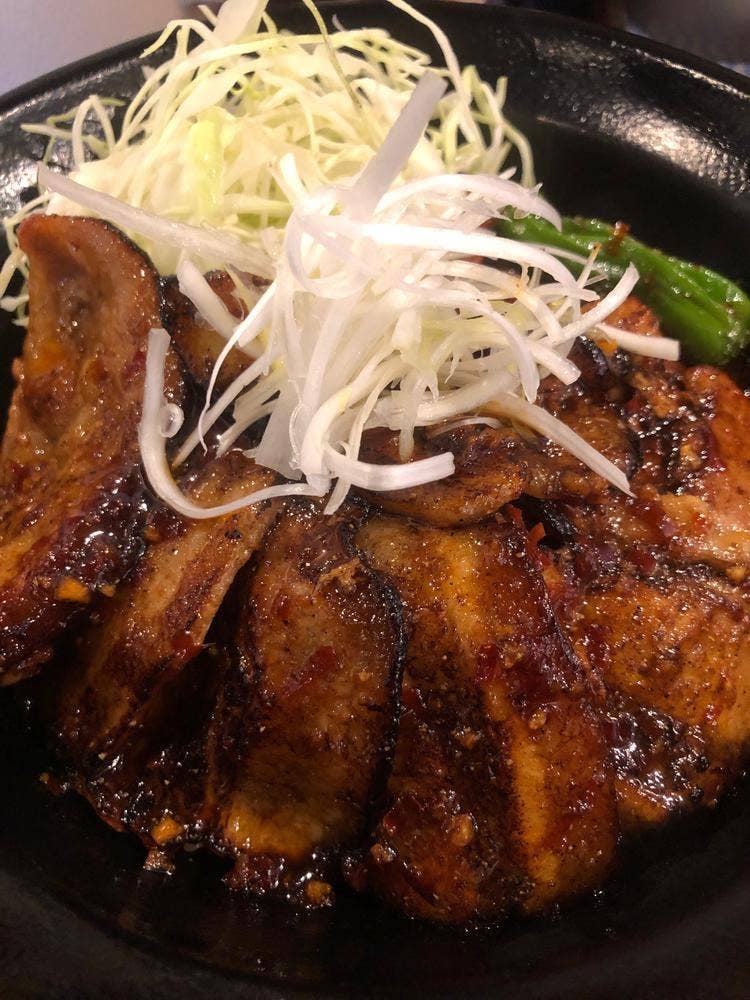 炙り豚丼 火輪