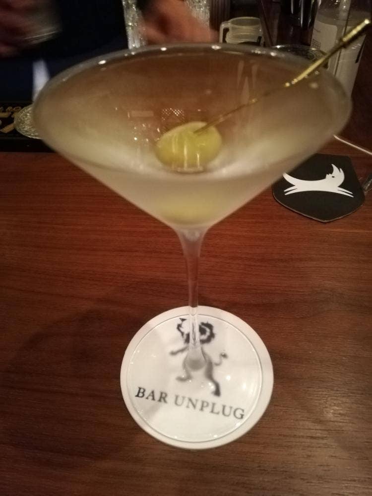 BAR UNPLUG