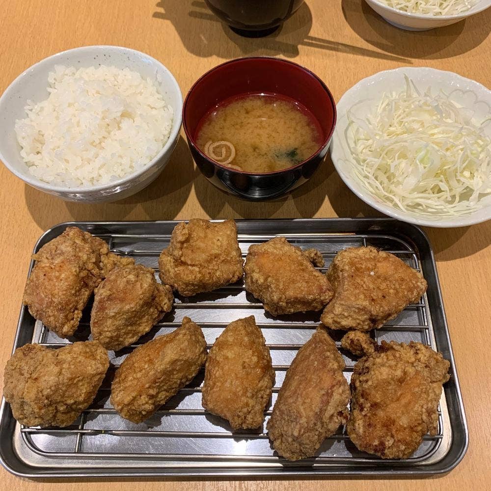 黄金彩 千早駅前店