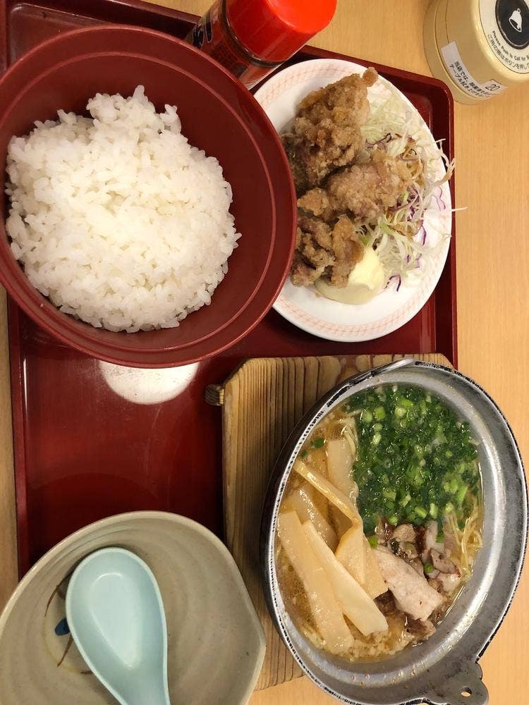 ファミリーレストラン ジョイフル 若松小石店
