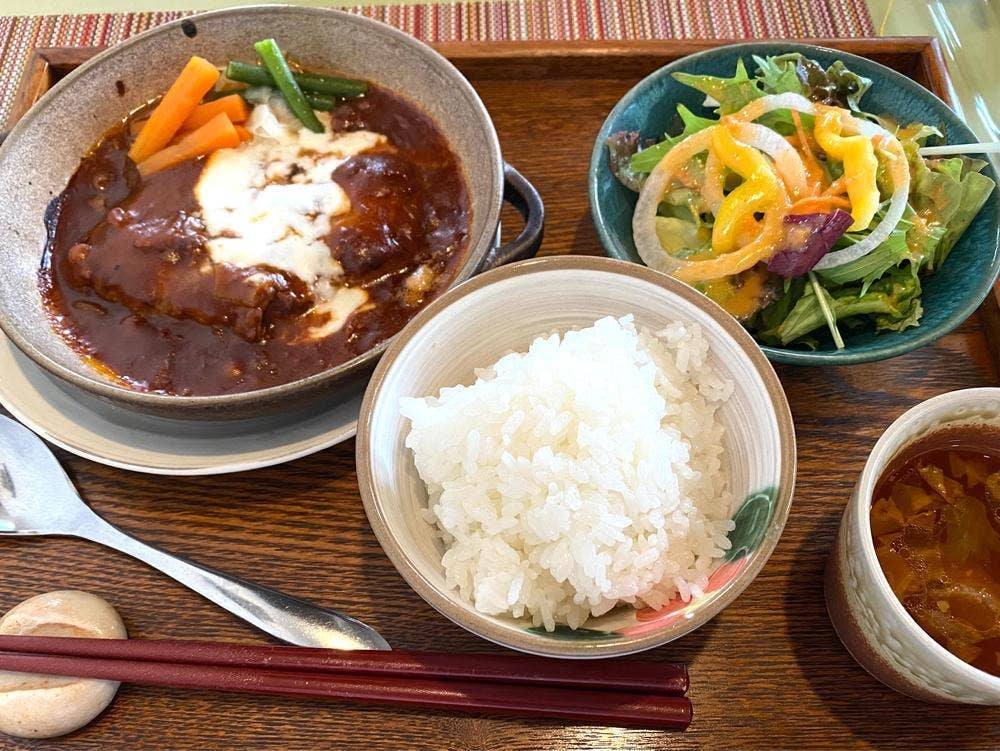 洋食膳処 ま・めぞん