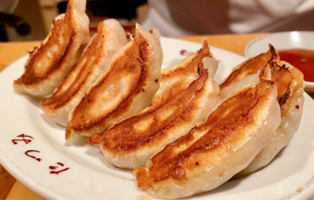 ぎょうざや たつみ