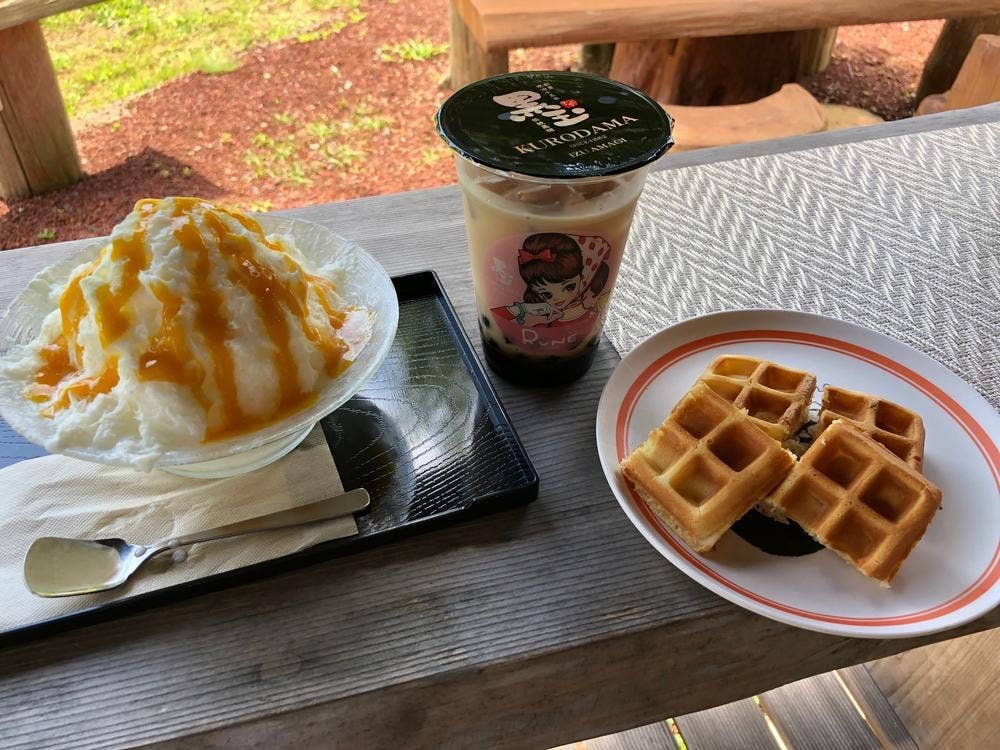 カフェ 黒玉テラス & Dog