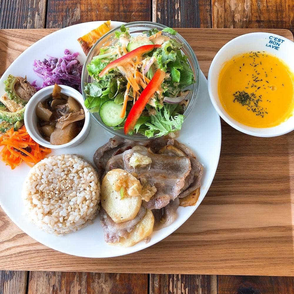 ozu cafe