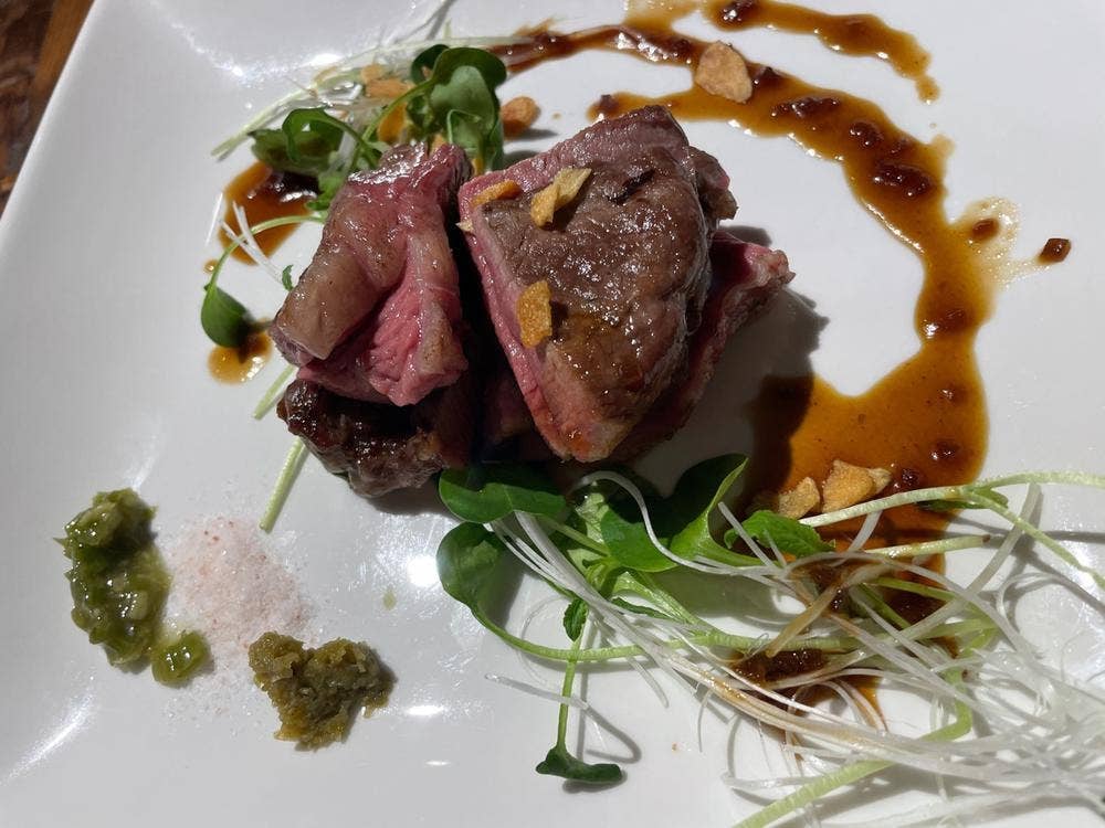 地酒とほろ酔いワイン 肉炉端 かがり炎