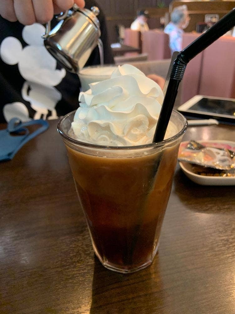 支留比亜珈琲店 港七番町店