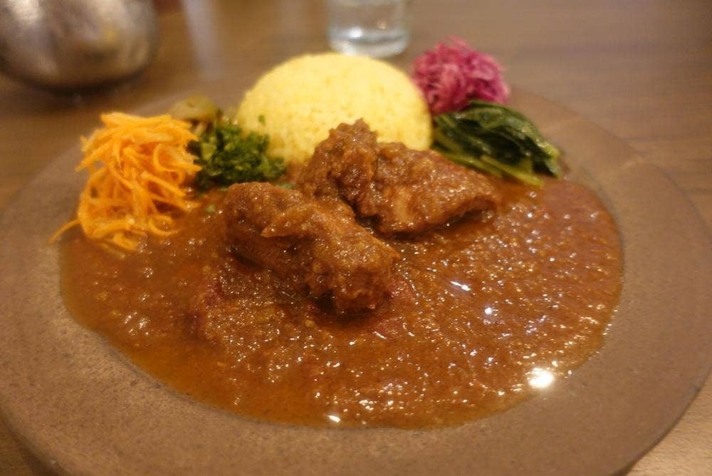 月を詠ム