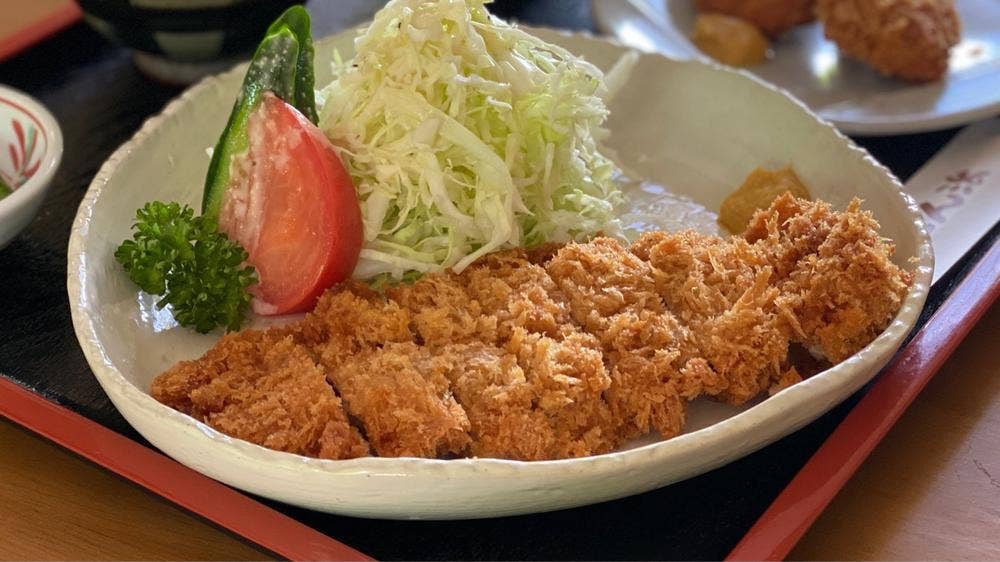とんかつとん治