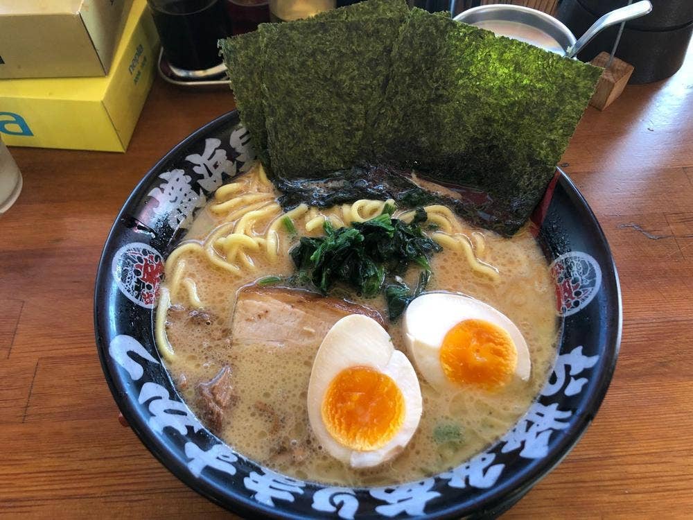 横浜家系ラーメン 辻田家 石橋店