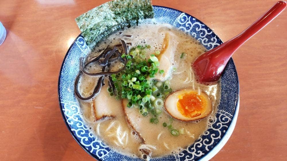博多ラーメン 鶴亀堂 緑神の倉店