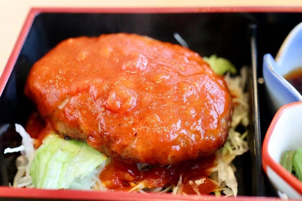 おばんざい焼き鳥 右近の花