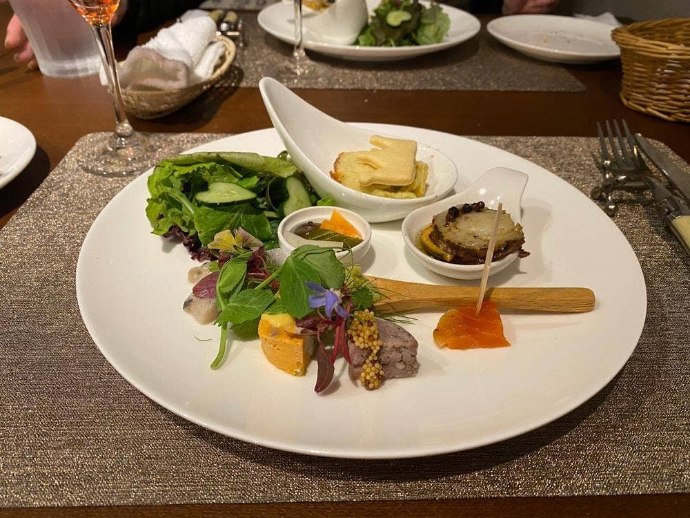 ビストロやまくろ