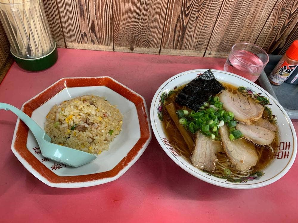 春来軒
