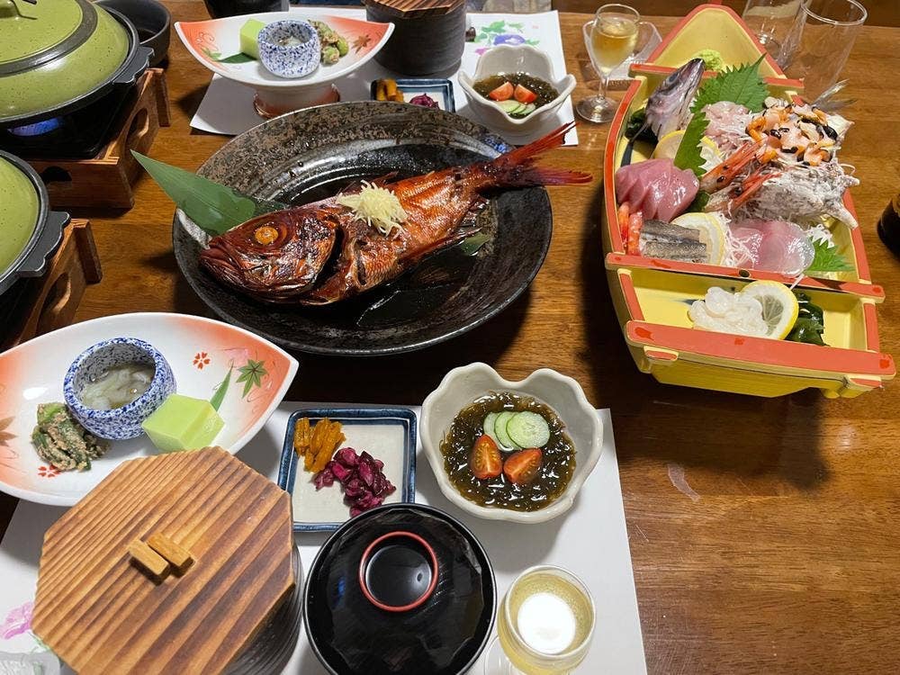 くつろぎの宿 華 食事処