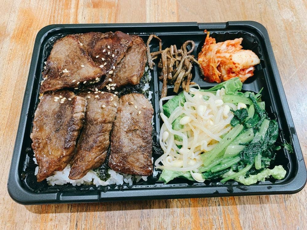焼肉 憲太朗