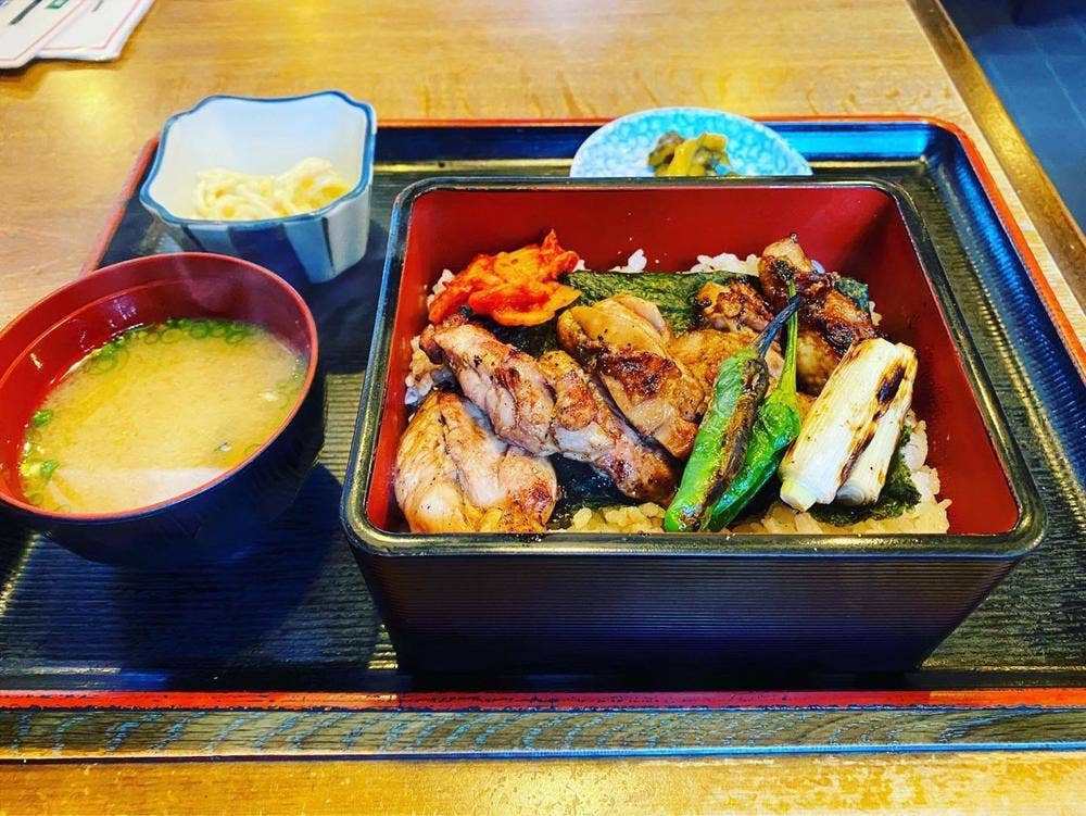 鶏と鰻 のぐち