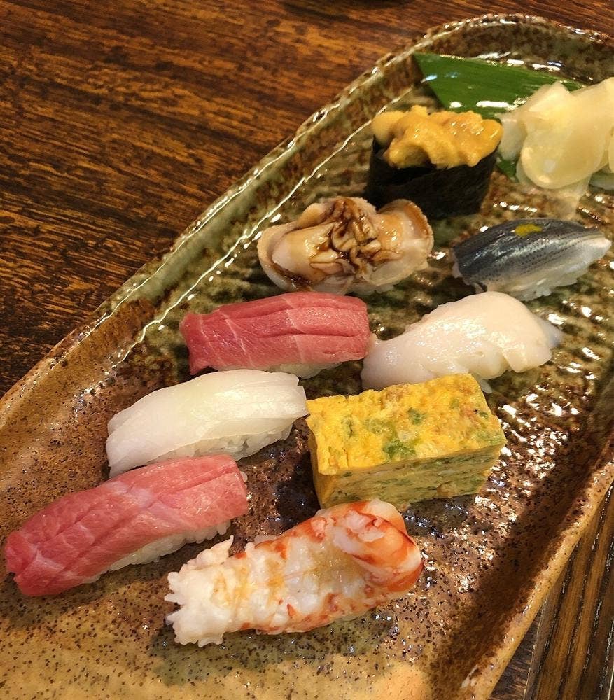 すし小次郎