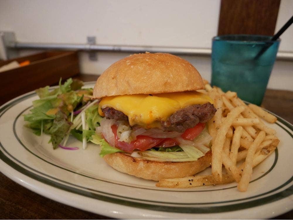 milia burger