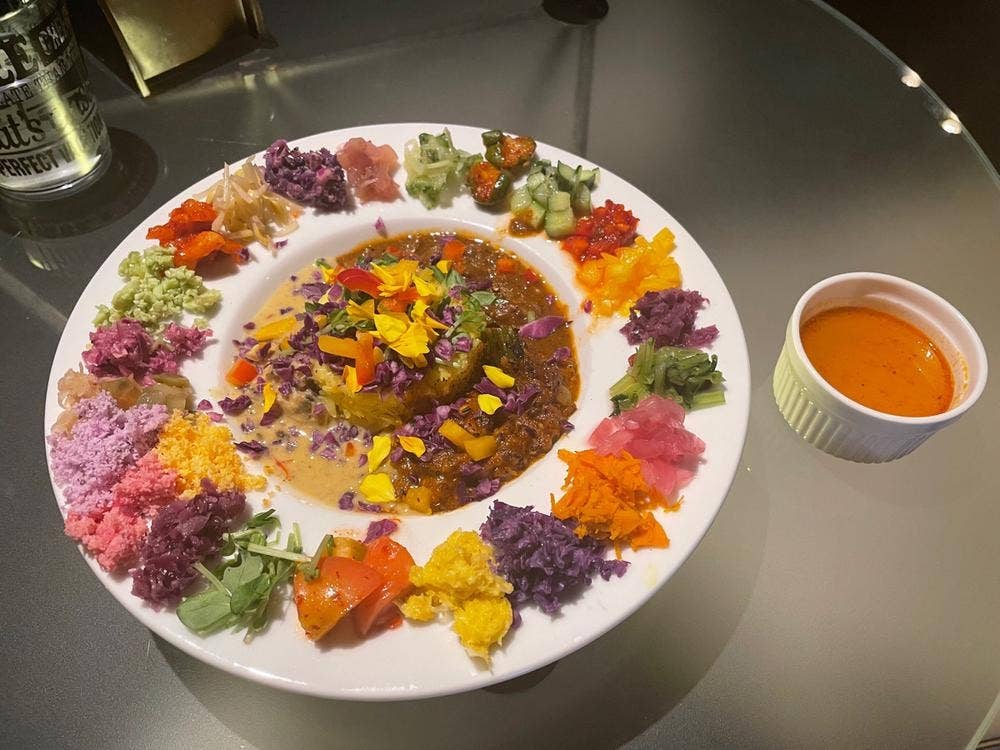 タマカレー大名店