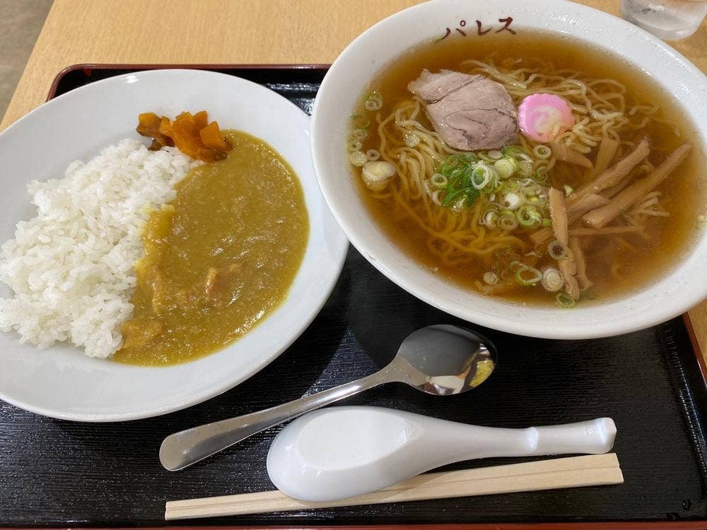 食堂パレス
