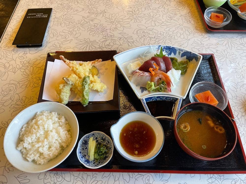 銀ちろ 塔ノ内店