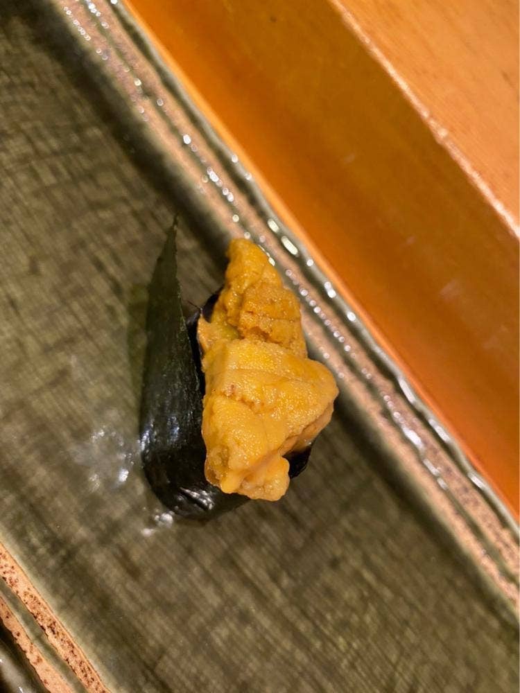 鮨 とも成