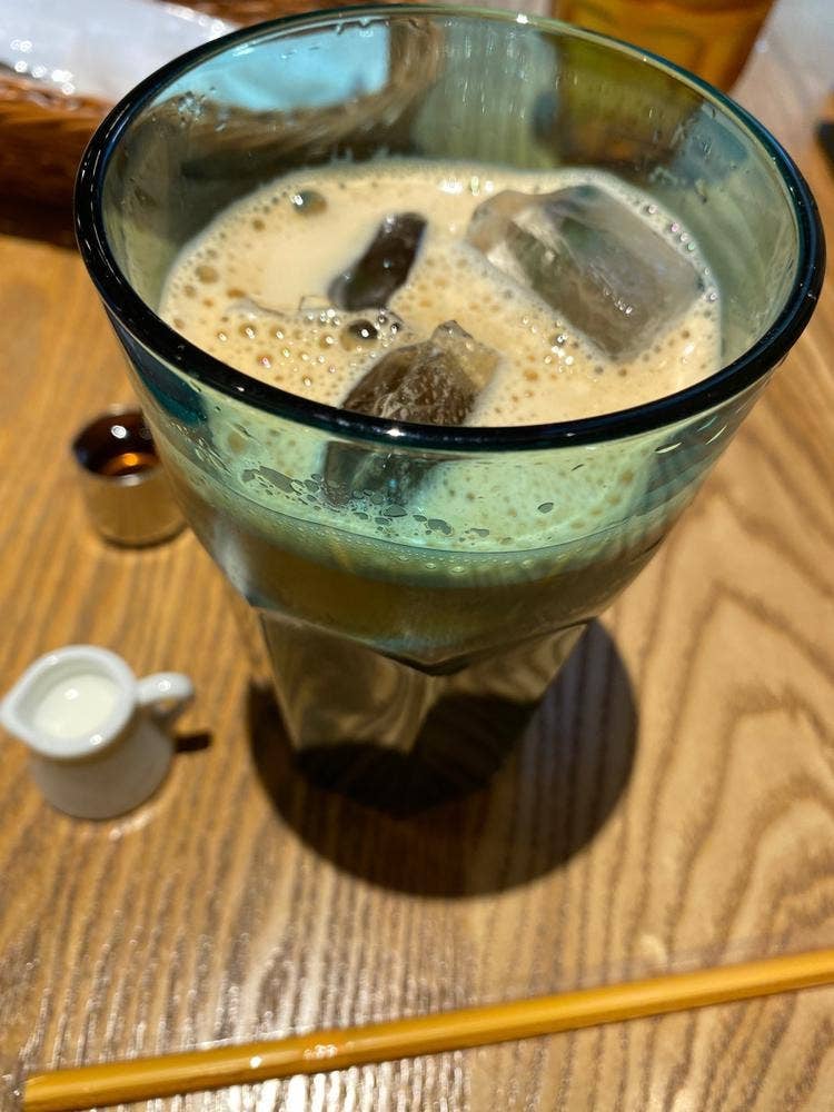 YELLOW TAIL カフェ