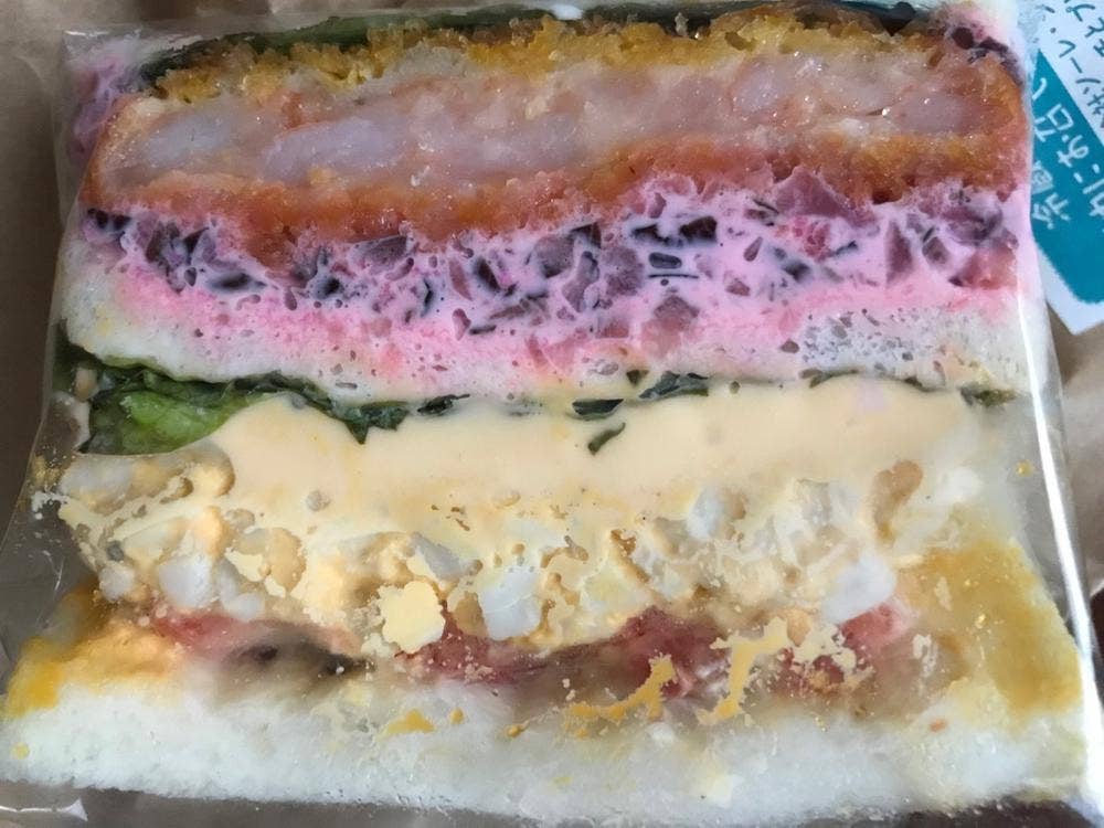 サンドイッチとプリンの店 TOMOJI