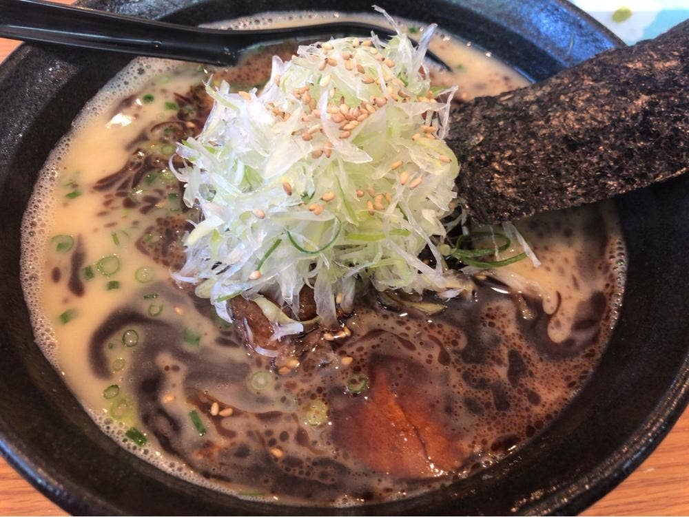 三代目 久留米ラーメン よかろうもん